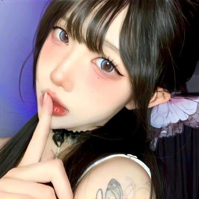 女皇陵下的风流娘们